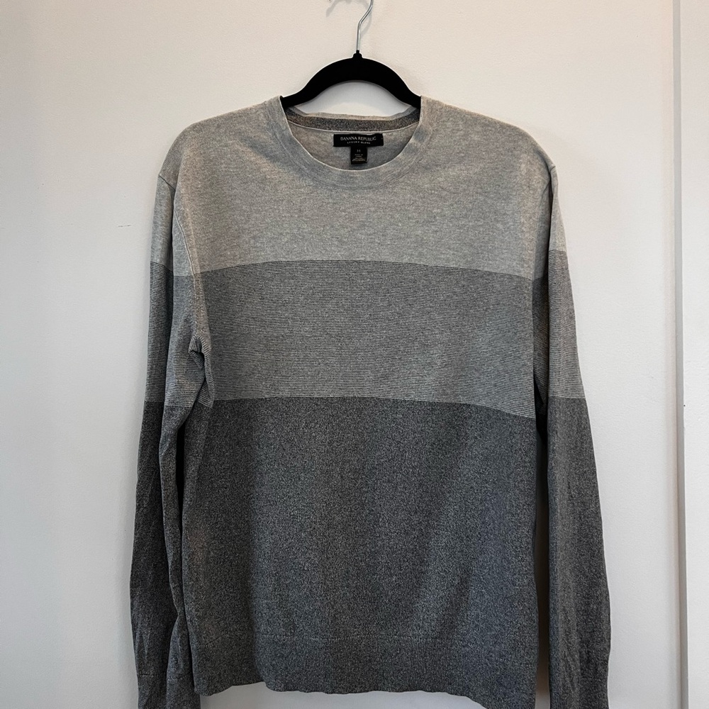 Banana Republic Men's Gray Toned Crewneck Sweater